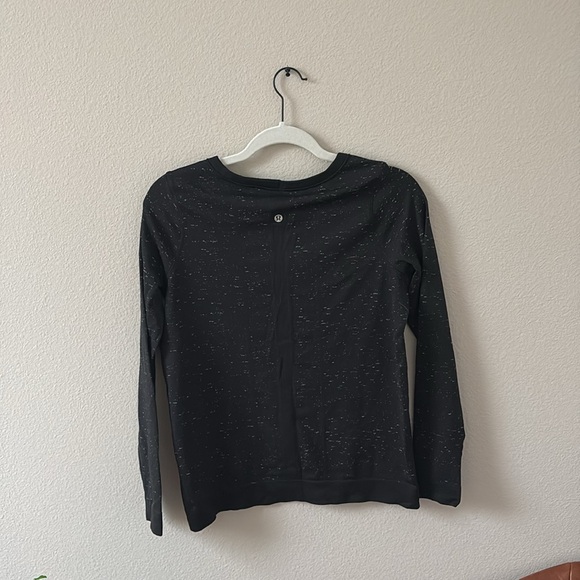 Lululemon black and white speckle running tee - Picture 2 of 3